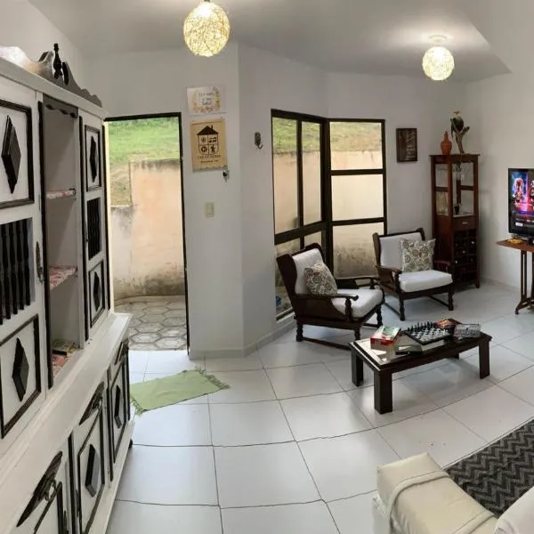 Duplex com 02 Suítes e Ar-Condicionados