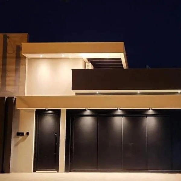 Suíte Aconchegante e Garagem Grátis - Até 4 Pessoas