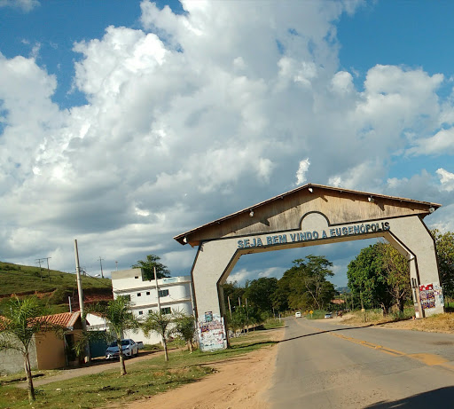 Melhores Hotéis Baratos Perto de Eugenópolis, Minas Gerais 2025
