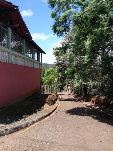 Melhores Hotéis Baratos Perto de Esmeril, Minas Gerais 2025