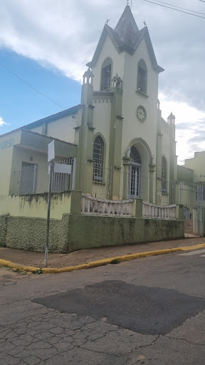 Melhores Hotéis Baratos Perto de Conceição do Rio Verde, Minas Gerais 2025