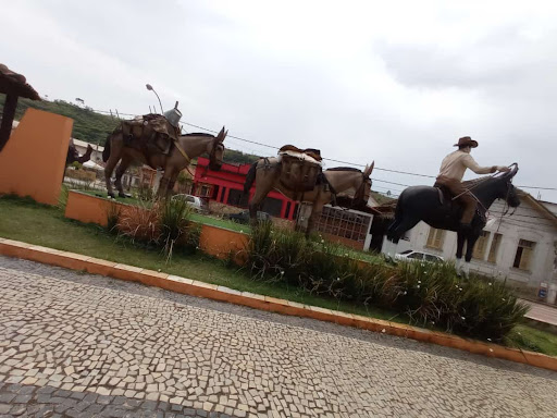 Melhores Hotéis Baratos Perto de Dores de Campos, Minas Gerais 2025